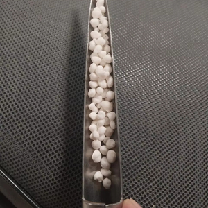 Chlorure d'ammonium blanc de qualité industrielle de haute qualité 99.5% prix compétitif pour la vente en gros - Product Image 1