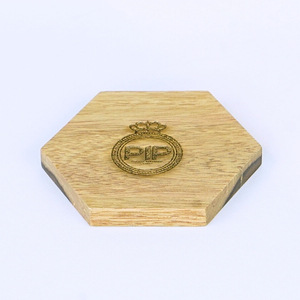 Posavasos de madera de teca Hexagonal minimalista con estilo, protectores de bebidas ecológicos de alta calidad para el hogar, decoración de boda para cumpleaños - Product Image 1