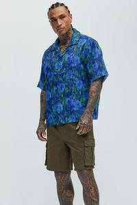 กางเกงขาสั้นผู้ชายทันสมัย แห้งเร็ว ผ้าฝ้าย 100% ไม่ถักทอ ลายเรียบ สำหรับฤดูร้อน ใส่ทำงาน เดินทาง ไปเที่ยวทะเล ใส่ได้ทุกวัน แบบถัก - Product Image 2