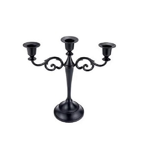 Candélabre en métal enduit d'argent brillant pièce décorative de côté de lit résistant décoration d'événement maison candélabre personnalisé - Product Image 1