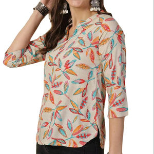 Kurti/Kurta indien et pakistanais tendance, de longueur courte, avec un design de col brodé fantaisie, pour les occasions spéciales de bureau et les fêtes, pour adultes, de la marque SIE. - Product Image 1