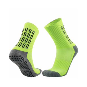 Top Ventas Calcetines de fútbol Logotipo personalizado Calcetines de fútbol atléticos para correr de invierno Tamaño XL Antideslizante Característica cálida - Product Image 3