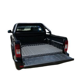 Camionnette Utilitaire d'Occasion 2 Tonnes, Moteur Diesel Turbo Essence, Pneu R17, Cabine Allongée, Véhicule de Transport, Couleur Foncée, Allemagne - Product Image 3