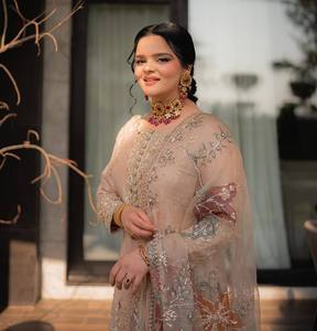 เสื้อปักลายลำดับผ้าไชน็อนแบบพิเศษเสื้อเชิ่ตเลเฮ็งก้าและดิจิตอลลายลูกไม้ผ้าออร์แกนซ่า dupatta - Product Image 2