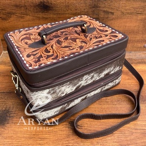 Étuis à bijoux de voyage double couche Organisateur de rangement portable pour boucles d'oreilles et colliers en cuir de vachette Grande boîte à bijoux avec poignée - Product Image 1