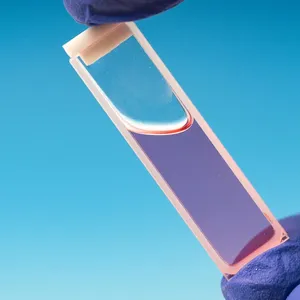 Cuvette en quartz à 4 faces haute clarté TECHINSTRO, cellule optique de laboratoire de précision personnalisée OEM avec un trajet lumineux de 10 mm et une capacité de 3,5 ml - Product Image 2