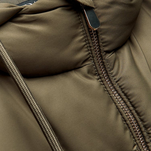 Gilet matelassé à capuche personnalisé pour temps froid Gilet matelassé de qualité supérieure respirant pour hommes - Product Image 3