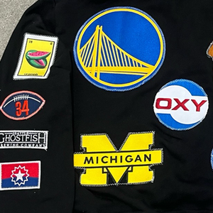 Fournisseur de sweats à capuche avec broderie, sweat à capuche en tissu épais de haute qualité avec des patchs brodés, idéal pour les marques de vêtements en marque privée - Product Image 6