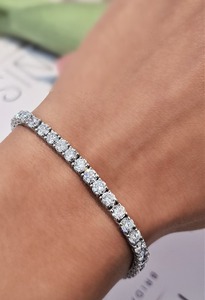 สร้อยข้อมือเทนนิสเพชรมอยส์ซอไนต์ทรงกลมสีขาวสวยงามปรับแต่งเครื่องประดับแบบเหลี่ยมเพชรพลอยของขวัญที่ดีที่สุดสำหรับผู้หญิง - Product Image 2