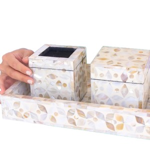 Plateau de service en os en résine de bois fait main de meilleure qualité avec incrustation de nacre Boîte Bakhoor pour la décoration intérieure - Product Image 3