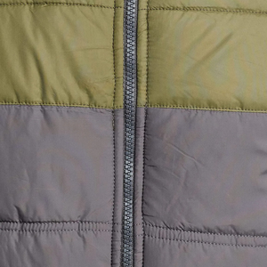 Chaqueta acolchada de invierno personalizada para hombre Diseño impermeable y cortavientos con estilo de chaqueta de nieve y lluvia - Product Image 6