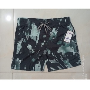 กางเกงขาสั้นผ้าฝ้ายถักสำหรับผู้ชายจากบังคลาเทศ - Product Image 1