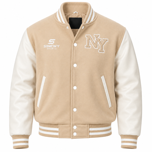 Chaqueta Varsity de Cuero Genuino para Hombre SINEWY SPORTS, Color Beige con Mangas Blancas, Logotipo NY Bordado, Transpirable, Estilo Preppy, para Otoño - Product Image 1