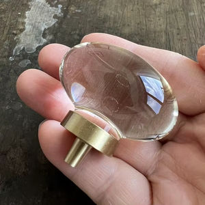 Manijas de Puerta Transparentes de Acrílico para Puertas de Vidrio, Madera y Gabinetes - Product Image 1