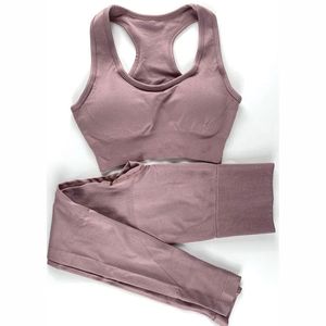 Conjunto de sujetador y mallas de entrenamiento de gimnasio para mujer de alta calidad al por mayor, conjuntos de entrenamiento de fitness sin costuras con logotipo personalizado para mujer - Product Image 6