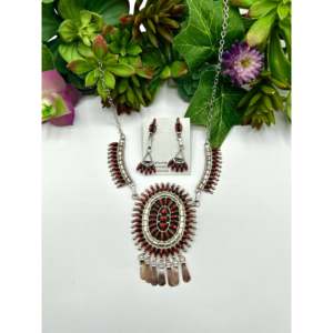 Ensemble de bijoux fins Evonne Histilo, collier en corail et argent sterling - Product Image 1