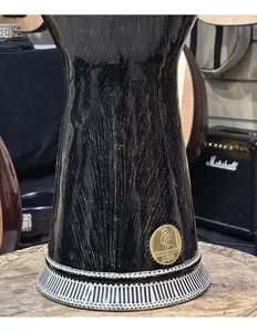 Gawharet El Fan 23cm Sombaty Darbuka Doumbek - Tambor con Acabado de Mármol Negro Melanite - Product Image 3