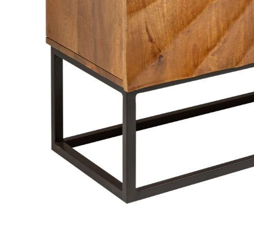 ดำ &amp; ธรรมชาติ