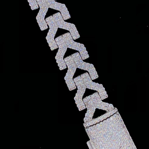 Bracelet en diamant cultivé en laboratoire en argent sterling 925 Look éblouissant La conception fine de la chaîne et des maillons élève le style - Product Image 3