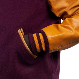 Veste universitaire personnalisée/Vestes universitaires en laine Melton pour hommes Veste Letterman en gros avec manches en cuir - Product Image 6