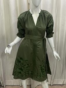 Robe longue décontractée pour femmes avec broderie florale col rond manches longues ceintures blanches à lacets tissées et lavables - Product Image 5