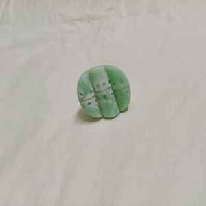 Perilla de resina de diseñador con acento de latón para armarios de cocina, puertas de armario, cajones de tocador y manijas de muebles elegantes - Product Image 4