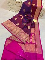 Lehenga Choli de Luxe en Brocart Viscose Polyester avec Bordures Ornées de Zari, Tissage Ethnique Traditionnel Fait Main pour Tenue de Mariage et de Fête