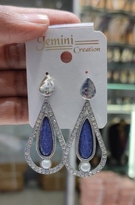 Último diseñador indio al por mayor joyería de jhumka Kundan pendientes nuevas colecciones para mujer elegante colección de pendientes 2024 - Product Image 2
