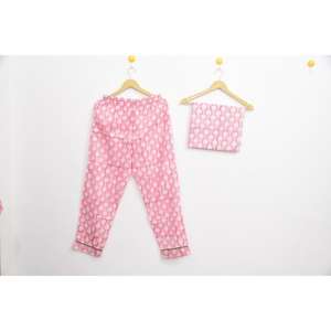 Conjunto de Pijama de Algodón con Diseño Floral Moderno, Estampado a Mano, Ropa de Dormir Ligera para Mujer, Conjunto para Estar en Casa en Verano - Product Image 3