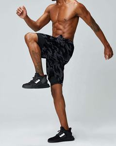 Short de course 2 en 1 de camouflage pour hommes, sublimé sur mesure, pour entraînement de gym et de yoga, séchage rapide avec poche pour téléphone - Product Image 5