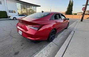 2021 Hyunda ELANTRA SEL - Product Image 3