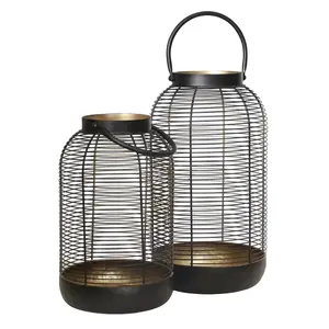 Excellent Quality Wire Net Metal Iron Round Shape Solid Base Hanging Lantern And Handle Black And Gold For Home And Lawn