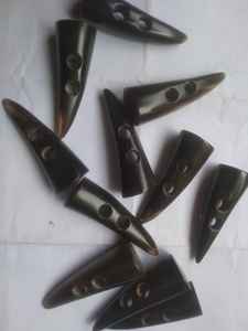 Corne de buffle naturelle de haute qualité bascule boutons ovales ronds à 2 trous Jeans manteaux vestes sacs couleur noire décoration de Logo personnalisé - Product Image 3