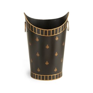 Cesta de basura de Metal con diseño de abeja de latón AK con ganchos redondos en cubo de basura personalizado con acabado negro y dorado para decoración de cafetería/Decoración de Hotel - Product Image 1