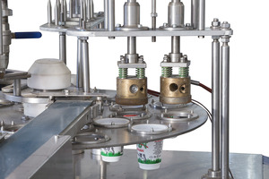 Línea de Embotellado Automática Completa, Sistema de Máquina de Llenado, Tapado y Etiquetado para Producción de Agua, Jugo y Aceite en Fábrica - Product Image 3