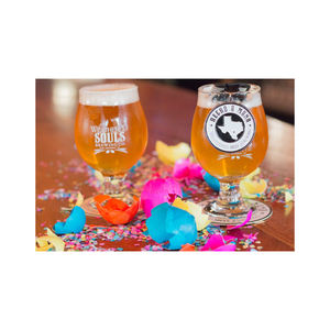 Boîte à bière Fiesta Lager et canette à teneur supplémentaire en alcool emballées en bouteille et en baril - Product Image 6