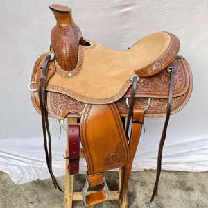 Ensemble de selle en cuir western avec décorations de barrel racing haut de gamme, en bois |   Accessoires en acier inoxydable façonnés à la main, ensemble de tack gratuit pour l'équitation - Product Image 1