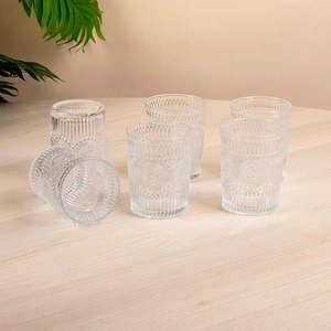 Juego de 6 Vasos de Vidrio con Relieve de Girasol, Diseño Único y Elegante para su Hogar o Mesa - Product Image 2