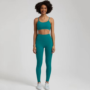 Vente à chaud, ensemble de yoga en polyester spandex pour femmes, nouveauté, dernière conception, ensemble de yoga pour femmes avec un quantité minimale de commande bas - Product Image 6