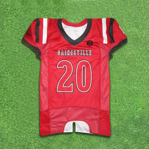 Camisetas de fútbol americano sublimadas, tela de poliéster de malla duradera, camisetas de fútbol de estilo de equipo auténtico fabricadas en Pakistán - Product Image 4