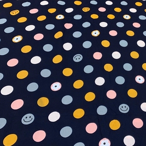 Tissu imprimé rayonne vibrante idéal pour les robes élégantes Tops à la mode et vêtements de tous les jours confortables pour toutes les saisons et occasions - Product Image 6