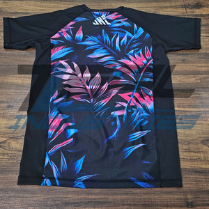 Mma Rash Guards personnalisés Impression par sublimation Protection ultavoilet Compression 240 gsm Grappling Bjj Rash Guards Made in Pakistan - Product Image 2