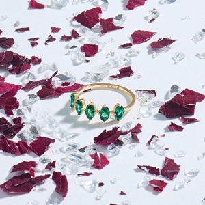 Bague de fiançailles élégante en or 18 carats avec 5 diamants marquise de laboratoire, alliance de mariage, bijoux fantaisie pour femme, bague empilable stylée - Product Image 2