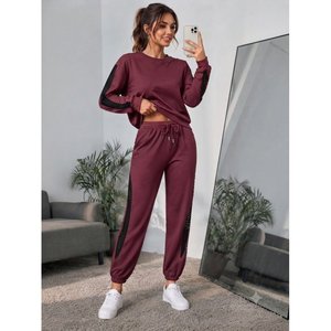 Ensemble deux pièces pour femme, chemisier à manches longues, col rond, détails en tulle, viscose, deux fils, et pantalon, 37521 - Bourgogne - Product Image 2