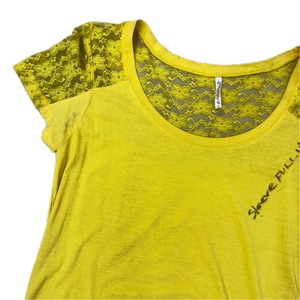 Polyester personnalisé avec dentelle fantaisie T-shirt pour femmes décoration supplémentaire OEM T-shirt pour femmes tenue de fête T-shirts pour filles - Product Image 3