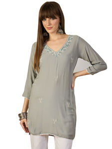 ชุดคุर्ติสั้นคุณภาพพรีเมียมสำหรับใส่ทุกวัน พร้อมลายปักด้วยด้ายสำหรับใช้ในชีวิตประจำวัน มีจำหน่ายในราคาที่ดีที่สุดในตลาด - Product Image 5