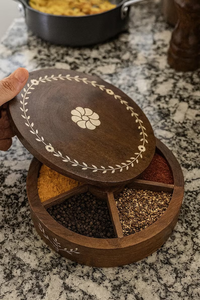 Boîte à épices en bois de luxe pour la décoration intérieure haut de gamme, ajoutant une option de rangement sophistiquée - Product Image 3