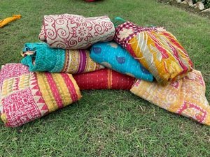 Wholesale Indian Vintage Cotton Kantha <b>Quilts</b> Handmade Printed Organic Sari Kantha <b>Throw</b> Blankets Beautiful Bohemian Hotel - Product Image 3