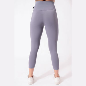 Mallas deportivas de cintura alta hechas a medida para mujer, pantalones de Yoga informales de nailon y LICRA de poliéster, función de realce, tinte elástico para uso en gimnasio - Product Image 5