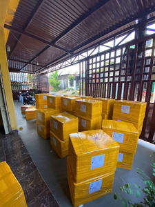 Miel pur naturel en nid d'abeille brut en gros pour usage humain du Vietnam - Product Image 6